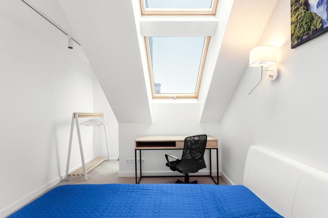 Luxurious Kaunas Basilica Apartment In Old Town By Urban Rent Luaran gambar