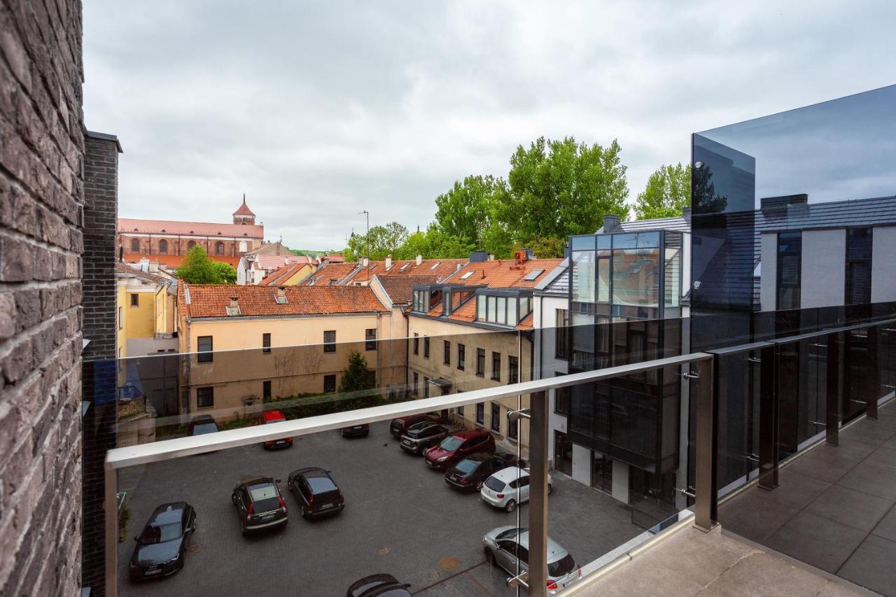 Luxurious Kaunas Basilica Apartment In Old Town By Urban Rent Luaran gambar