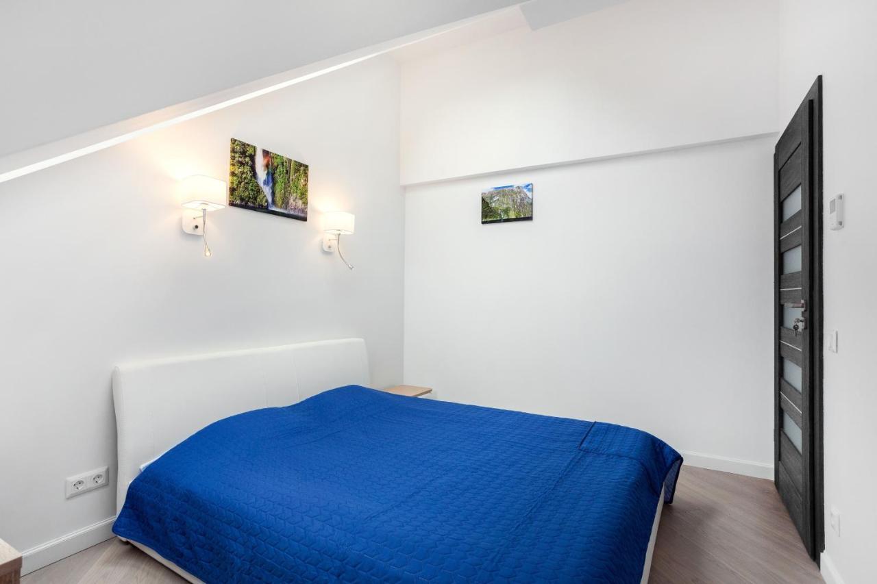 Luxurious Kaunas Basilica Apartment In Old Town By Urban Rent Luaran gambar
